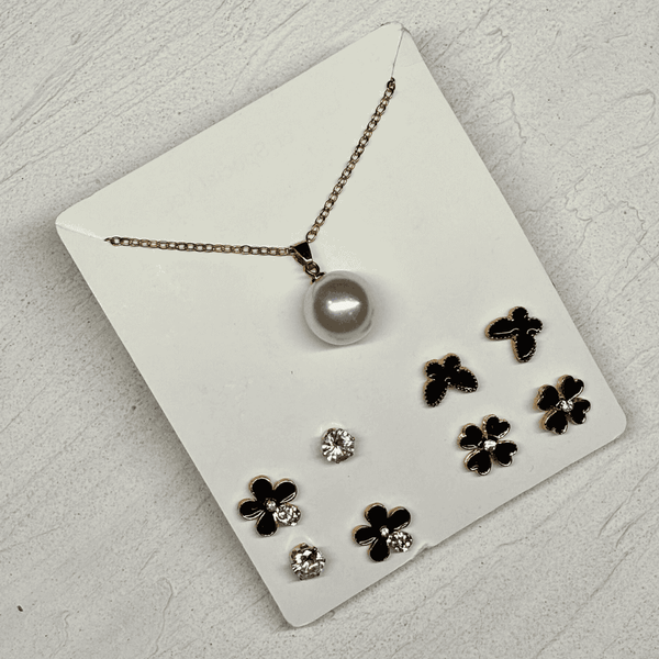 Pendant Necklace With Stud Earrings Set