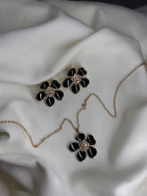 Enamel Flora Pendant Set