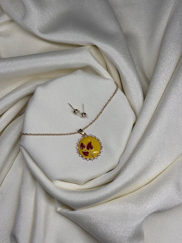 Vintage Pendant Set