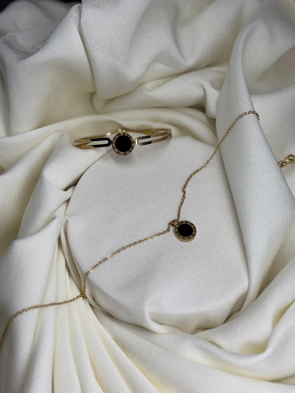 Roman Numerical Pendant & Bracelet