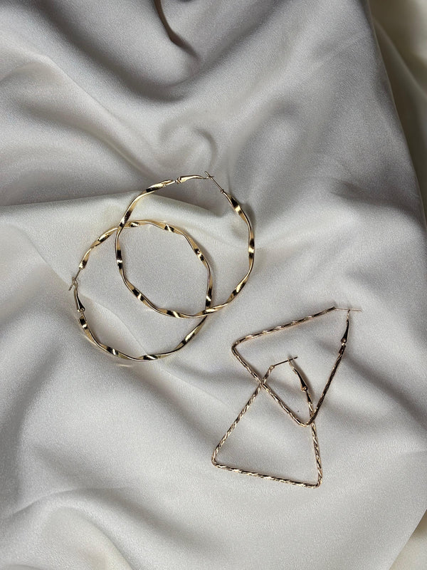 Gold Twist Hoop